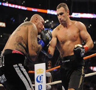 Klitschko defeats an overmatched, yet a very game Arreola!